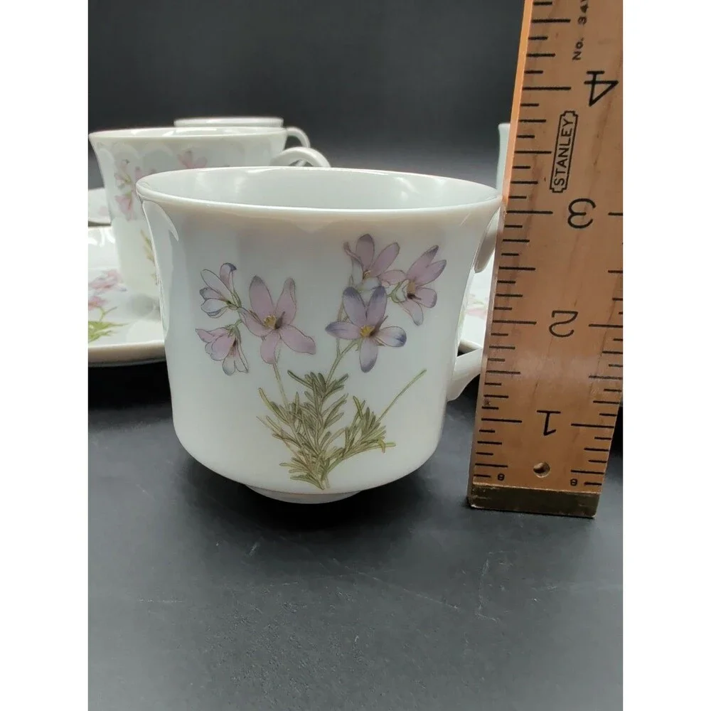 Toscany Collection Lima Luncheon Plate With Mug 8 Piece Pink Lavender Floral